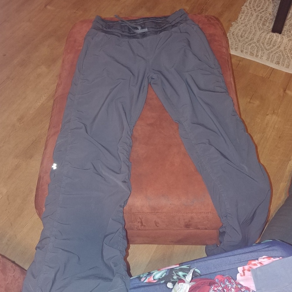 Under Armour grey wind pants